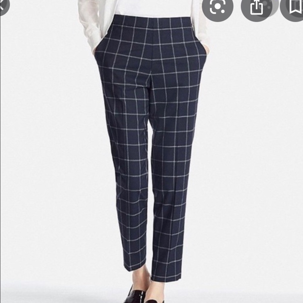 Uniqlo Dark Blue Plaid Cropped Pants